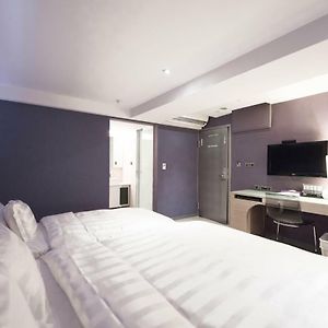 Triple Room Basement Floor